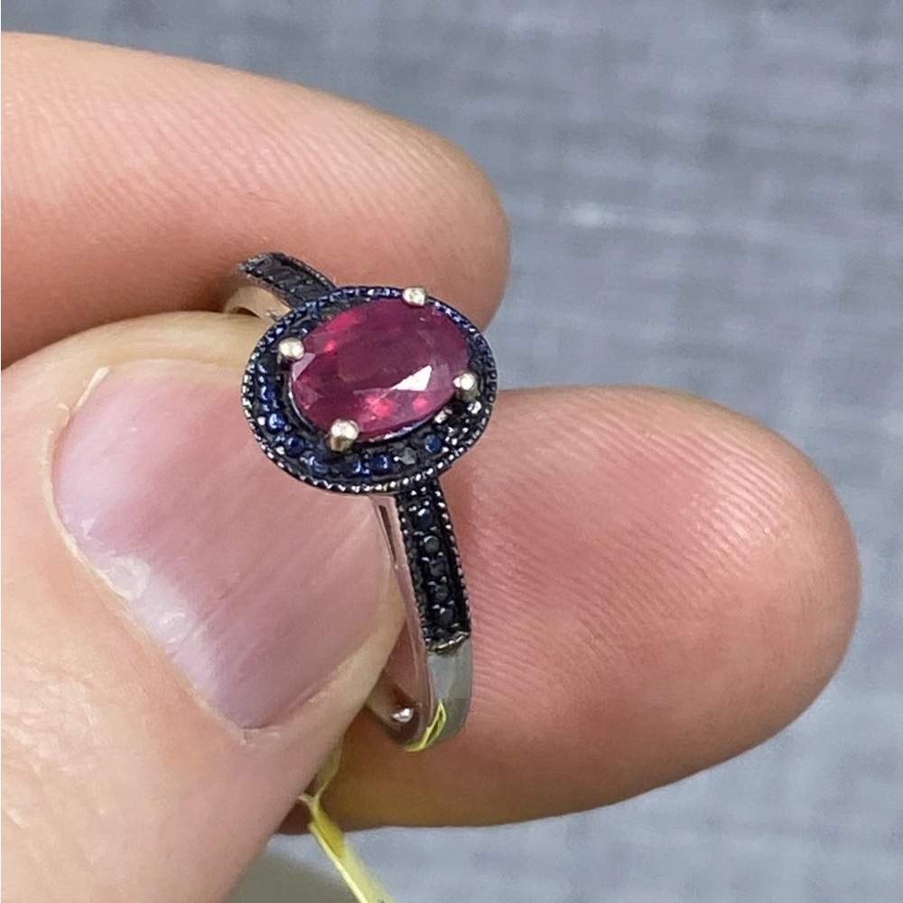 Elegant Ruby And Spinel Silver Ring - image 7
